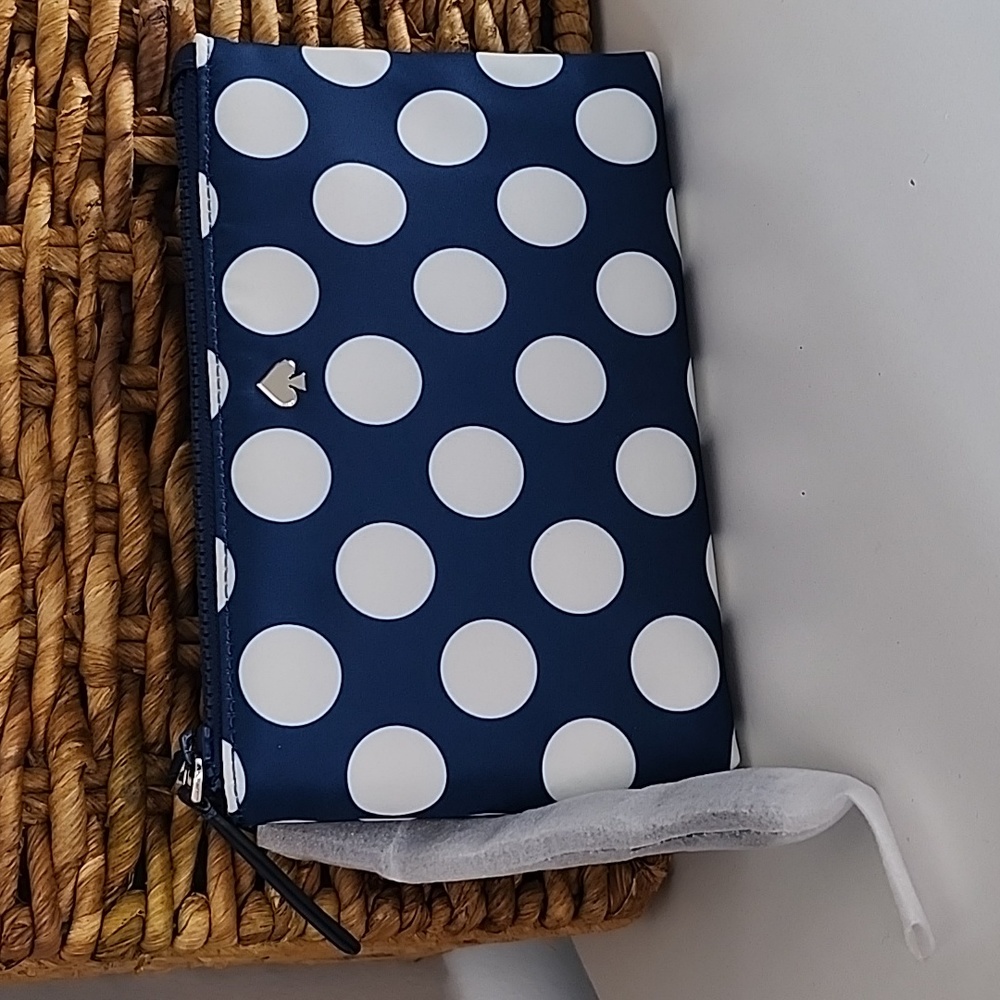 Brand New! Kate Spade - Med double zip wristlet